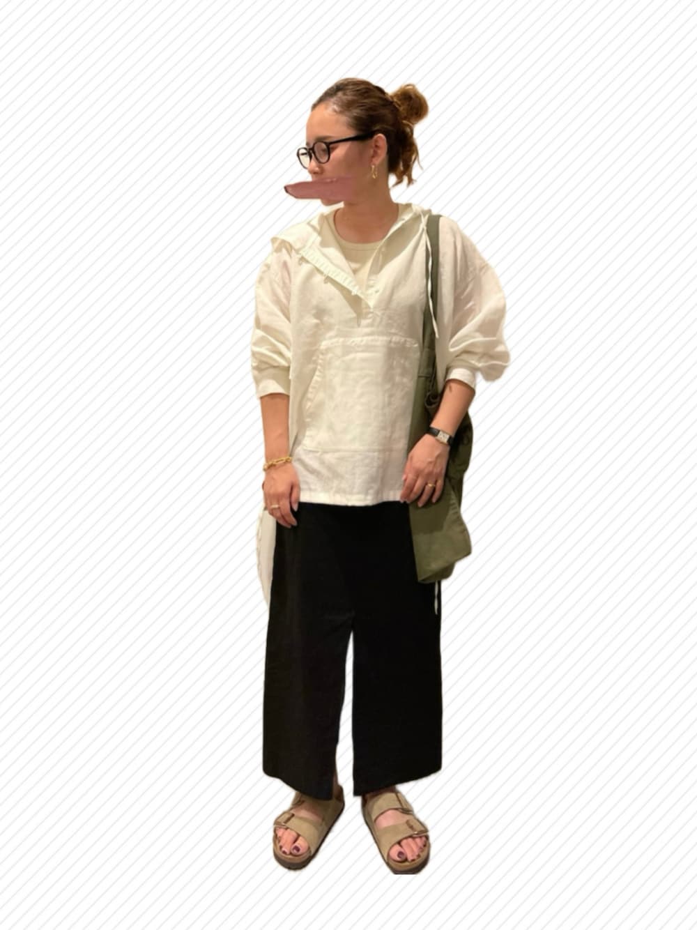 新品タグ付き　ラミーコットンパーカー　アーバンリサーチドアーズ　かぐれ 新品タグ付き ラミーコットンパーカー アーバンリサーチドアーズ