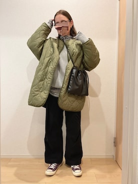 「アイテム（ノーカラージャケット）」を使った、KANさん（レディース・156cm）の秋コーディネート