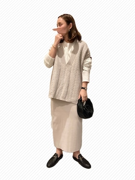 「HELOYSE（エロイーズ）のアイテム」を使った、KANさん（レディース・156cm）の冬コーディネート