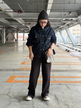 「アイテム（スラックス）」を使った、KANさん（レディース・156cm・30代）の秋コーディネート