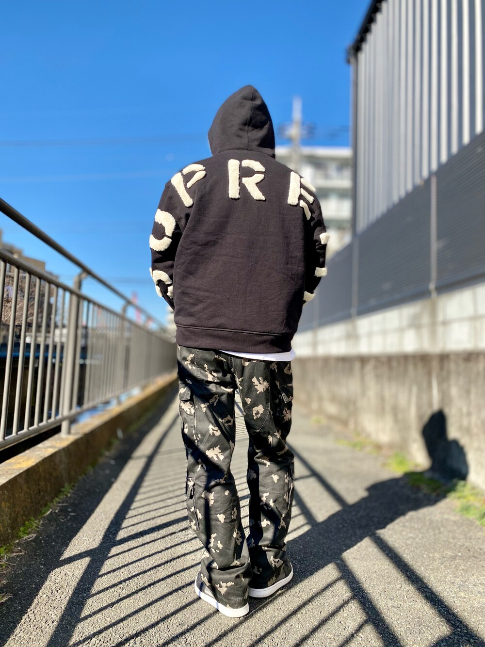 skb｜Supreme のパーカーを使ったコーディネート - WEAR