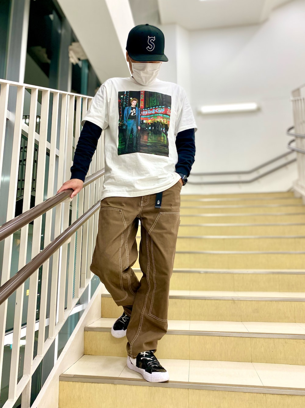 Supreme のパンツを使った「ペインターパンツ」のメンズ人気