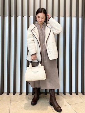 「ムートン」｜「アイテム（その他アウター）」を使った、26riyoさん（レディース・160cm）の秋コーディネート