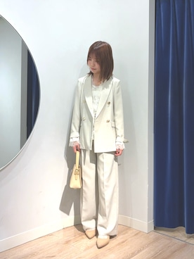 「NOLLEY’S（ノーリーズ）のHINERI スエードバッグS（トートバッグ、ベージュ系）」を使った、fujiwaraさん（レディース・153cm）の春コーディネート