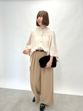 「レディースファッション」｜「アイテム（スラックス）」を使った、かさん（レディース・162cm）の秋コーディネート
