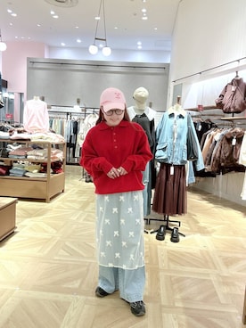 「LOWRYS FARM（ローリーズファーム）のステンレスＢＩＧリング  588511（リング、ゴールド系）」を使った、RIKOさん（レディース・155cm）の冬コーディネート