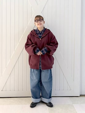 「アイテム（パーカー）」を使った、RIKOさん（レディース・155cm）の秋コーディネート