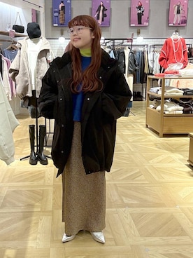 「LOWRYS FARM（ローリーズファーム）のモンスターコート　116447（ブルゾン、ブラック系）」を使った、RIKOさん（レディース・155cm）の冬コーディネート