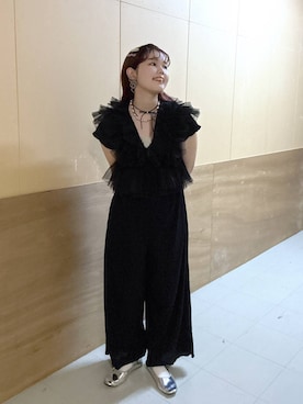 「LOWRYS FARM（ローリーズファーム）のdayme/フリルベスト　1052717（その他トップス、ブラック系）」を使った、RIKOさん（レディース・155cm）の秋コーディネート