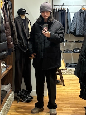 「アイテム（その他アウター）」を使った、obaさん（メンズ・177cm・20代）の秋コーディネート