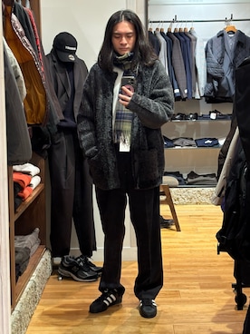 「アイテム（スニーカー）」を使った、obaさん（メンズ・177cm）の秋コーディネート