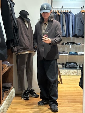 「アイテム（その他アウター）」を使った、obaさん（メンズ・177cm・20代）の秋コーディネート