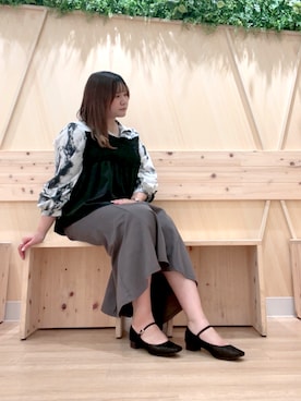 「アイテム（パンプス）」を使った、卑弥呼　川西阪急さん（レディース・170cm）の夏コーディネート