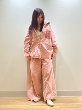 「ゴールド」｜卑弥呼　川西阪急さん（レディース・152cm）の春コーディネート