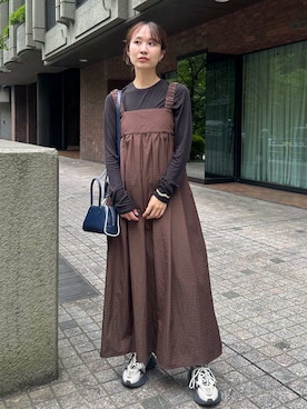 「emmi（エミ）のフェイクレザーパイピングミニボストンバッグ（ボストンバッグ）」を使った、emmiさん（レディース・161cm）の夏コーディネート