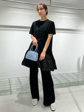 「アイテム（バレッタ/ヘアクリップ、ブラウン系）」を使った、emmiさん（レディース・161cm）の夏コーディネート