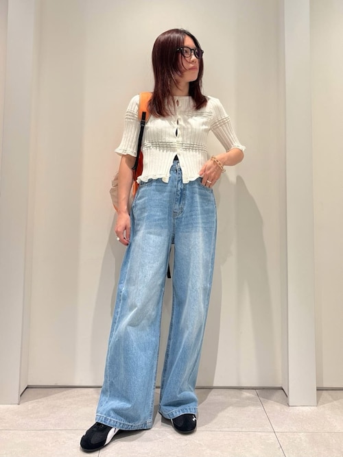 ウエストゴムルーズデニムパンツ（デニムパンツ）｜emmi（エミ）の