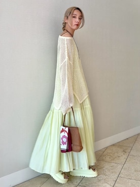 「UGG（アグ）のアイテム（シューズ）」を使った、emmiさん（レディース・165cm）の春コーディネート