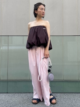 「アイテム（スマホケース/カバー）」を使った、emmiさん（レディース・160cm）の夏コーディネート