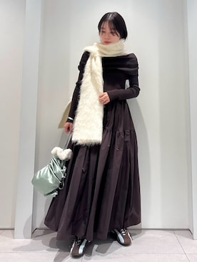 「アイテム（シューズアクセサリー）」を使った、emmiさん（レディース・154cm）の秋コーディネート