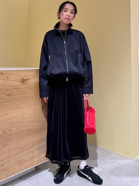 「PUMA」｜「アイテム（ブルゾン）」を使った、emmiさん（レディース・165cm）の春コーディネート