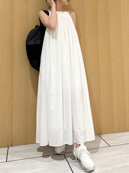 公式完売‼️ emmi ワッシャーフレアーワンピース　ホワイト 1サイズ セール】ワッシャーフレアーワンピース（ワンピース）｜emmi