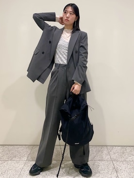 「emmi（エミ）のアイテム（アクセサリー）」を使った、emmiさん（レディース・168cm）の冬コーディネート