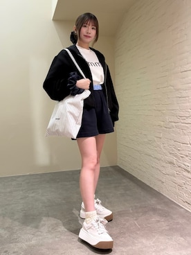 「emmi（エミ）のアイテム」を使った、emmiさん（レディース・161cm）の春コーディネート