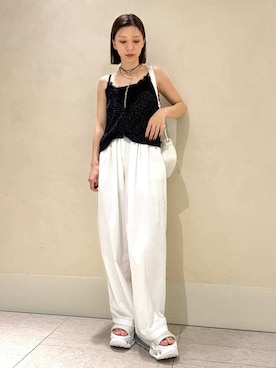 「emmi（エミ）の【NIKE】W AIR MAX HALO（サンダル、ホワイト系）」を使った、emmiさんの夏コーディネート