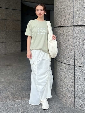 「アイテム（イヤリング）」を使った、emmiさん（レディース・160cm）の夏コーディネート