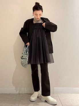 「アイテム（ノーカラージャケット）」を使った、emmiさん（レディース・154cm）の冬コーディネート