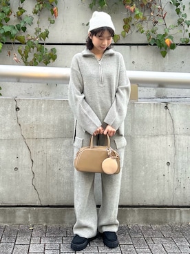 「アイテム（チャーム）」を使った、emmiさん（メンズ・155cm）の冬コーディネート