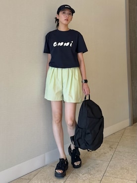 「AIR MAX」｜「アイテム（帽子）」を使った、emmiさん（レディース・165cm）の夏コーディネート