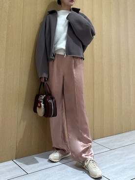 「emmi（エミ）のアイテム（その他アウター）」を使った、emmiさん（レディース・156cm）の冬コーディネート