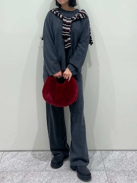 「emmi（エミ）のアイテム」を使った、emmiさん（レディース・163cm）の冬コーディネート