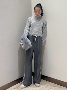 「NIKE（ナイキ）の【NIKE meets emmi】SHOX Z（スニーカー）」を使った、emmiさん（レディース・165cm）の秋コーディネート