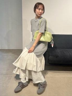 「emmi（エミ）のアイテム」を使った、emmiさん（レディース・161cm）の春コーディネート