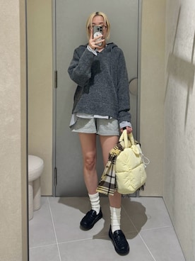 「emmi（エミ）のアイテム」を使った、emmiさん（レディース・165cm）の秋コーディネート