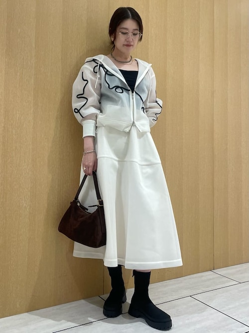 emmi ブルゾン アウター ラインシアーダンボールジップフーディー