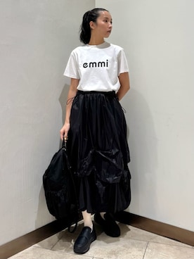 「emmi（エミ）のアイテム」を使った、emmiさん（レディース・165cm）の秋コーディネート