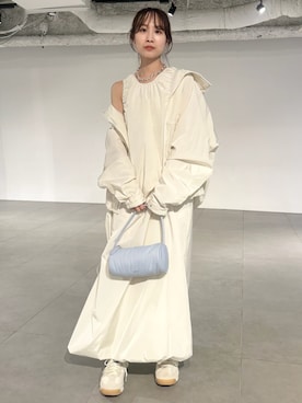 「バッグ」｜「アイテム（ナイロンジャケット）」を使った、emmiさん（レディース・161cm）の春コーディネート