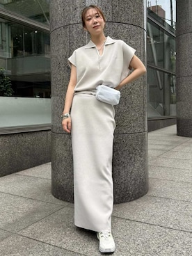 「SALOMON（サロモン）の【emmi×SALOMON】ACS+（スニーカー、ホワイト系）」を使った、emmiさんの夏コーディネート
