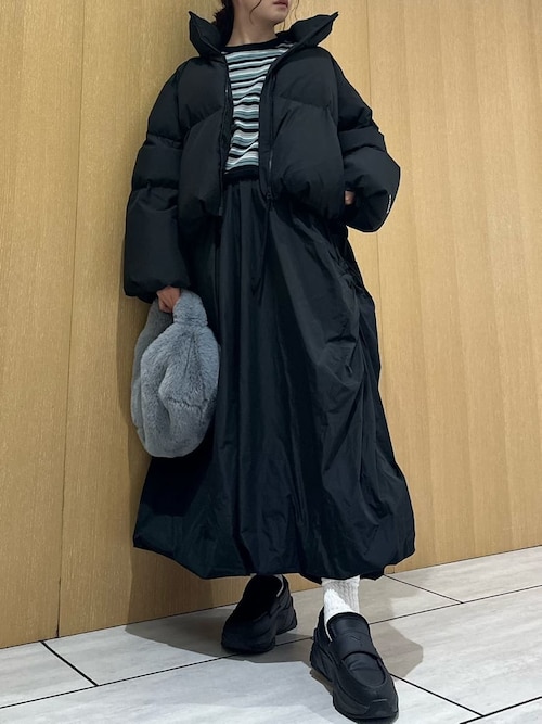 クロップドフォルムダウンコート（ダウンジャケット/コート）｜emmi