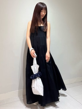 「NIKE（ナイキ）の【NIKE】AIR MAX HALO（サンダル、ベージュ系）」を使った、emmiさんの春コーディネート