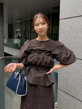 「アイテム（バッグ、ブルー系）」を使った、emmiさん（レディース・163cm）の夏コーディネート