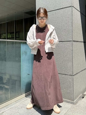 「セットアップ」｜「アイテム（パーカー）」を使った、emmiさん（レディース・163cm）の夏コーディネート