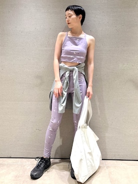 「アイテム（アウトドア/スポーツ）」を使った、emmiさん（レディース・153cm）の秋コーディネート