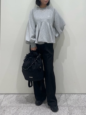 「emmi（エミ）のアイテム」を使った、emmiさん（レディース・163cm）の冬コーディネート