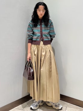 「アイテム（ボストンバッグ）」を使った、emmiさん（レディース・165cm）の秋コーディネート