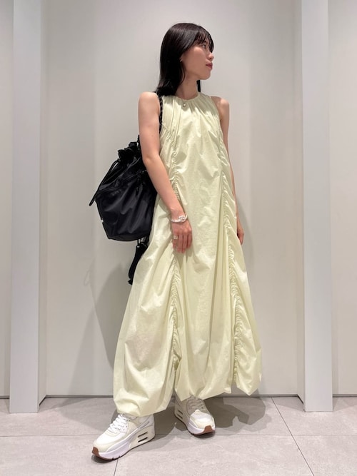 ［最終値下げ] emmi エミ　ボリュームバルーンワンピース　アイボリー IPSA/emmi】バルーンワンピース(マキシ・ロングワンピース